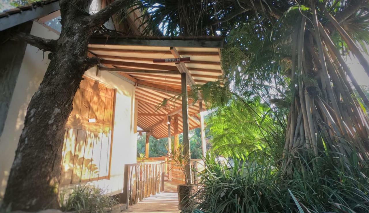 Sapulidi Cafe, Gallery & Taman liburan